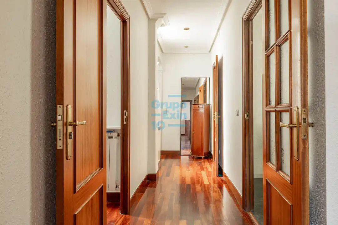 Piso en venta en Donostia - San Sebastián  con Calefacción y Balcón