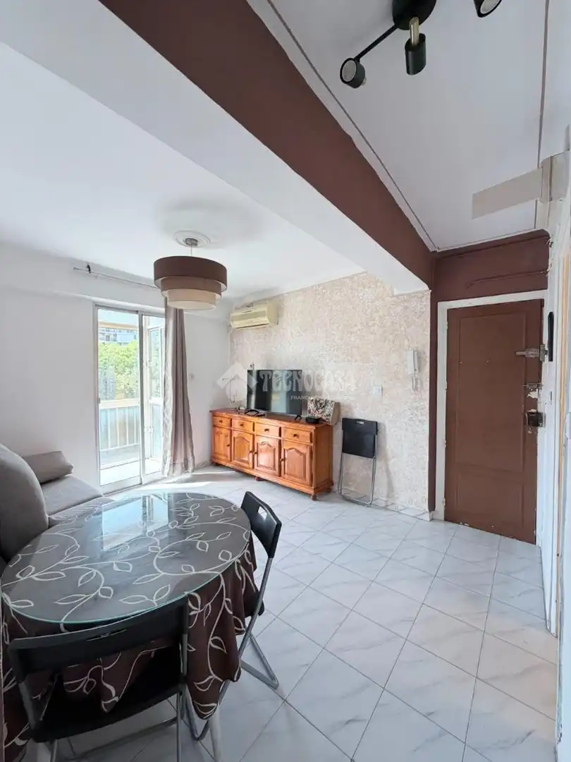 Sala de estar de Piso en venta en Sevilla