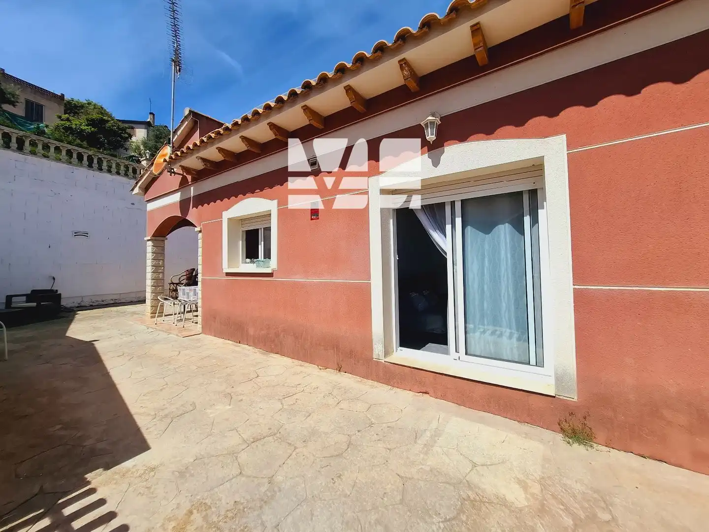 Außenansicht von Haus oder Chalet zum Verkauf in Castellet i la Gornal mit Heizung, Terrasse und Abstellraum