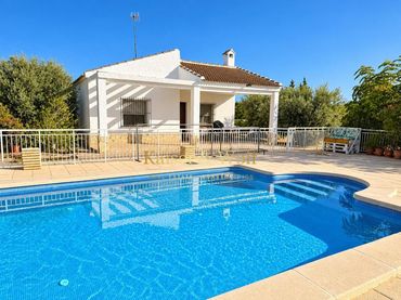 Casa con piscina in vendita a Partida Valverde Alto