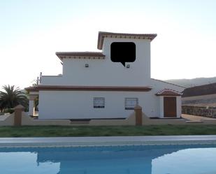 Vista exterior de Casa o xalet en venda en Ronda amb Aire condicionat, Terrassa i Piscina