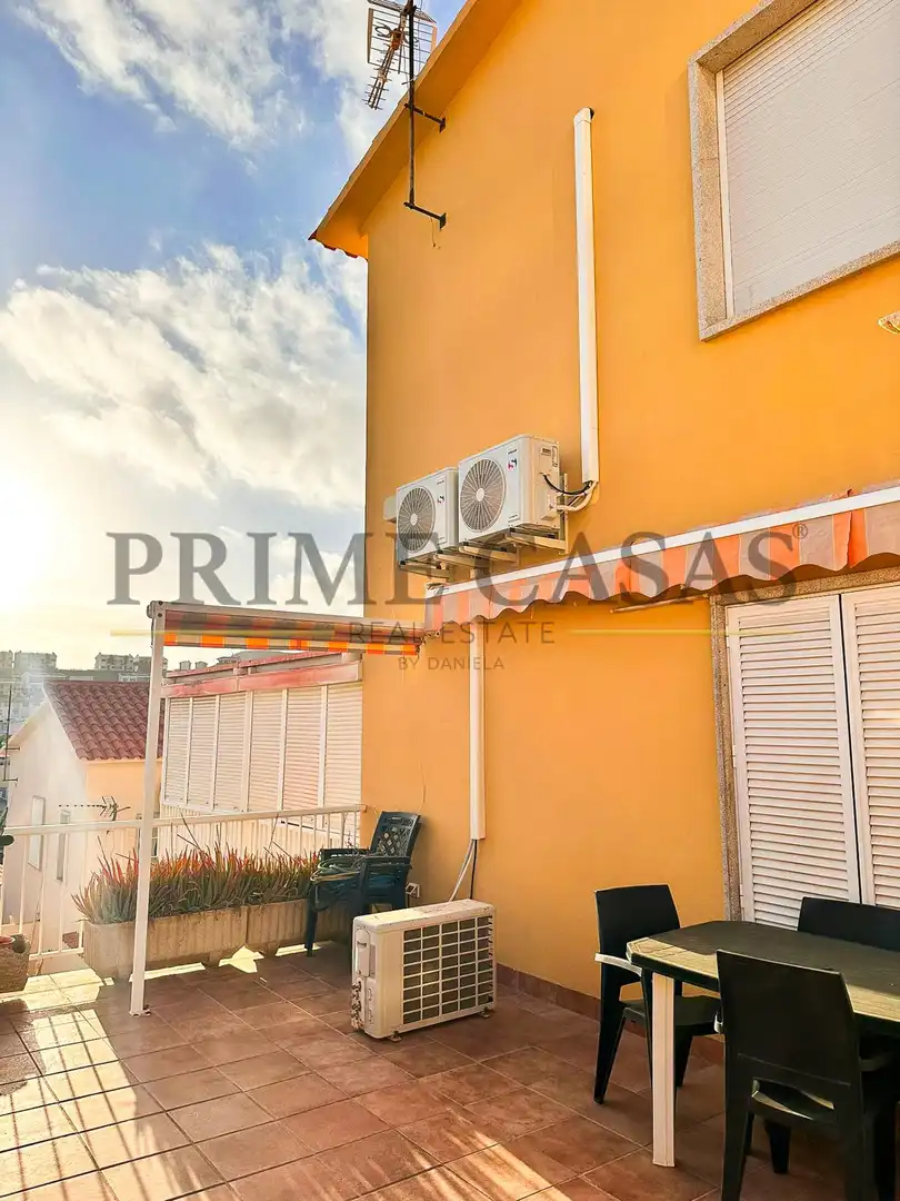 Vista exterior de Casa o xalet en venda en Mogán amb Jardí privat, Terrassa i Traster