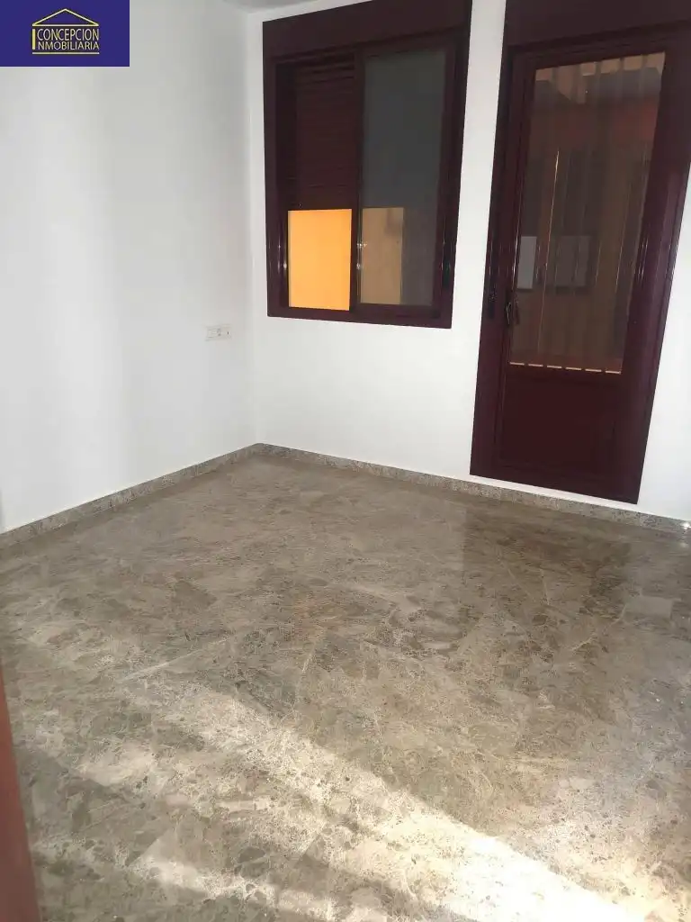 Casa adosada en venda en Córdoba amb Aire condicionat, Calefacció i Terrassa