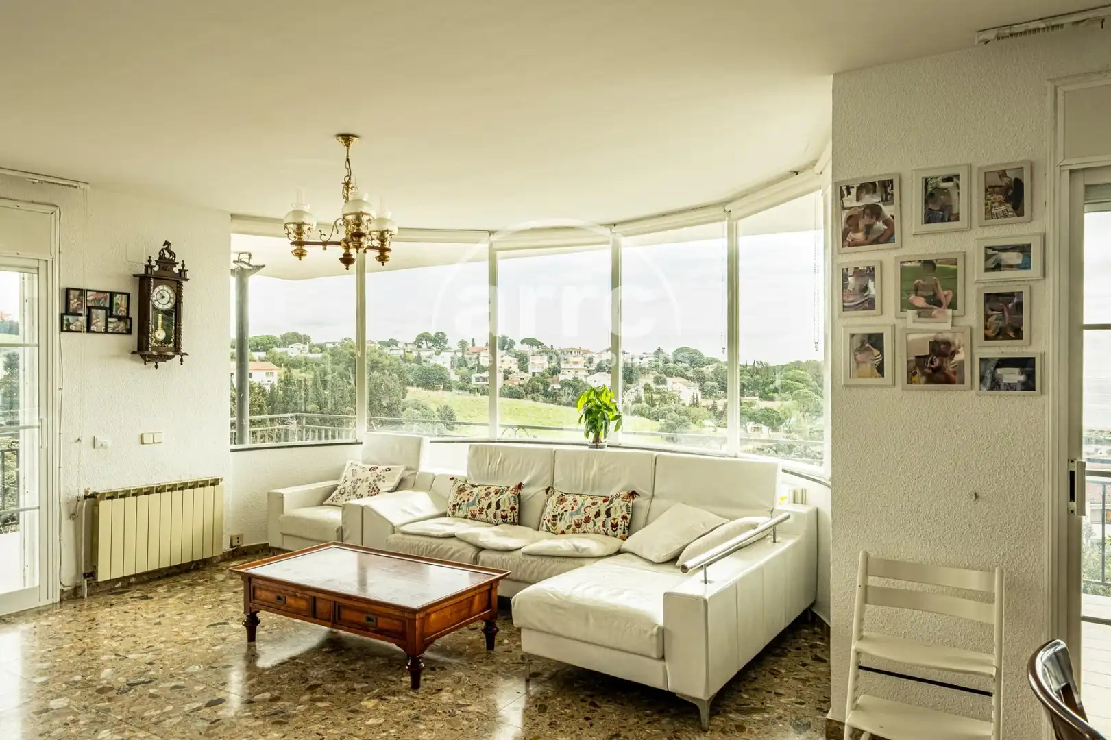 Sala de estar de Casa o chalet en venta en Arenys de Mar con Calefacción, Jardín privado y Terraza