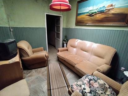 Sala d'estar de Casa o xalet en venda en La Roda