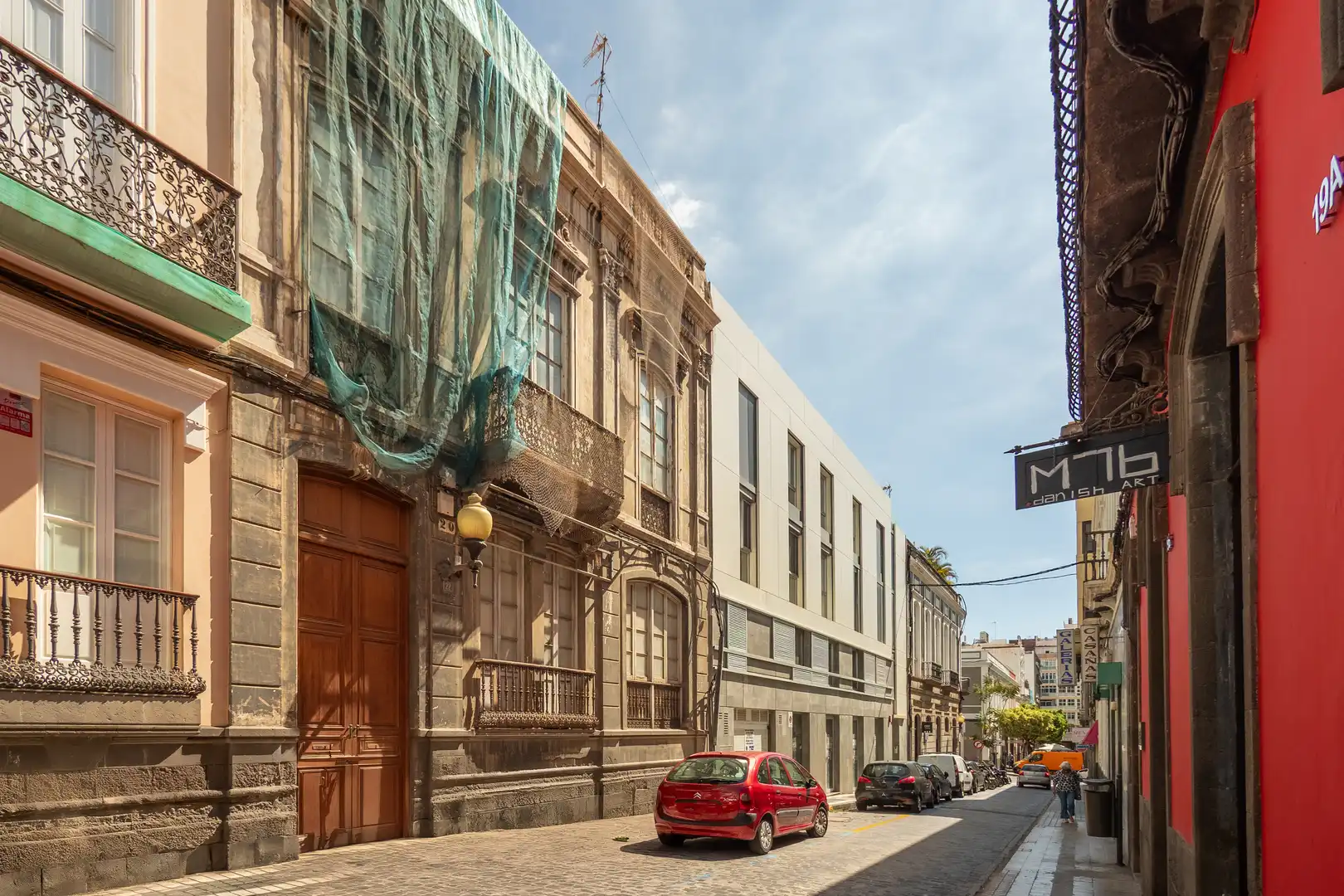 Vista exterior de Casa o xalet en venda en Las Palmas de Gran Canaria amb Traster i Balcó