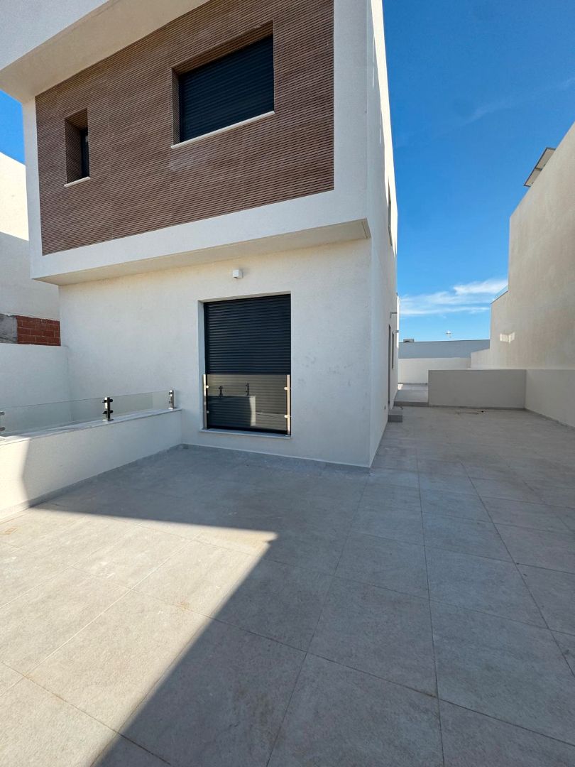 Terrassa de Casa o xalet en venda en Águilas amb Jardí privat, Terrassa i Piscina