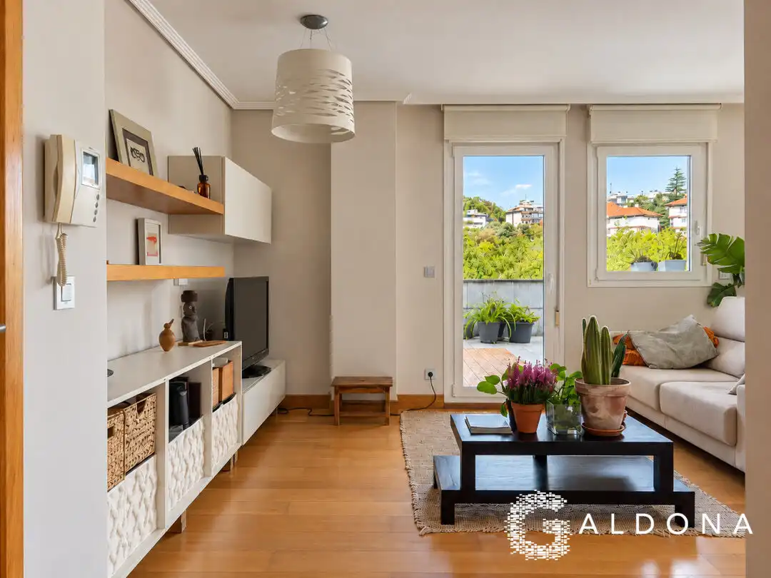 Dúplex con terraza en venta en Indalecio Prieto Kalea, imagen 9
