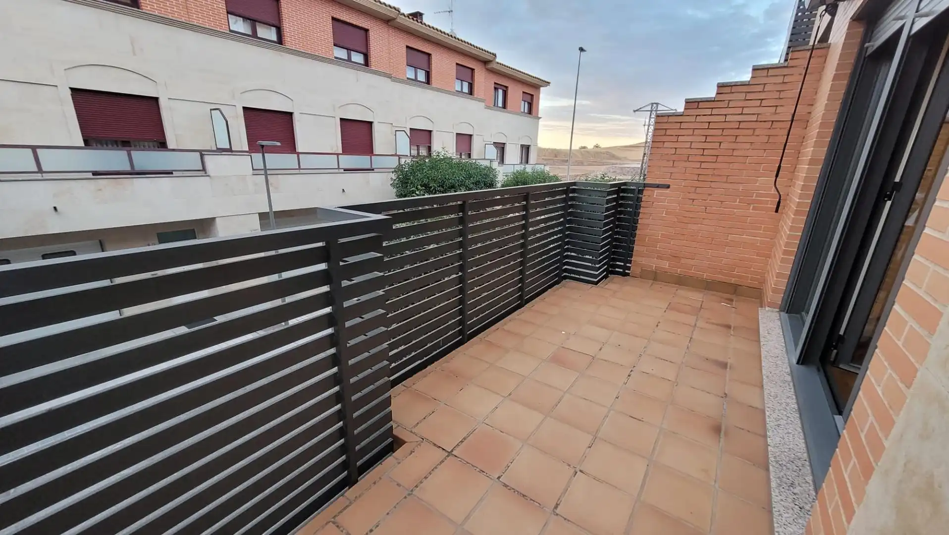 Terrassa de Casa adosada en venda en Garrido