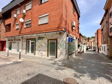 Business premises for sale in Rozas Centro