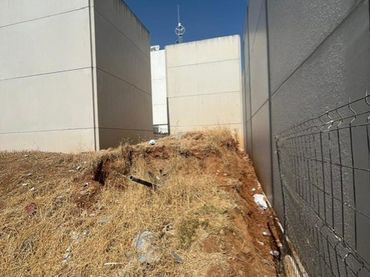 Terreno industrial en venta en Poniente-Norte - Miralbaida - Parque Azahara