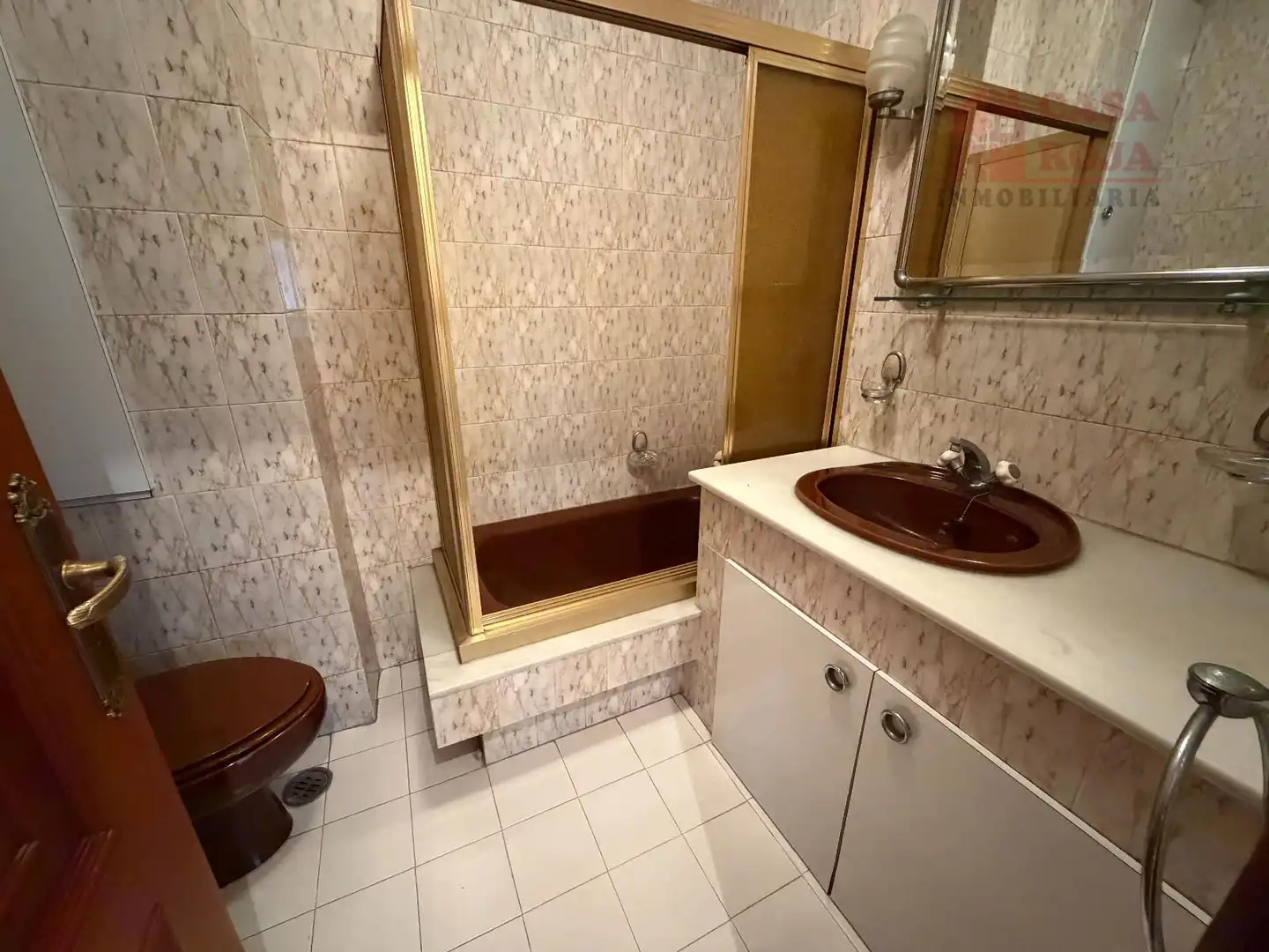 Baño de Casa o chalet en venta en Cangas  con Terraza