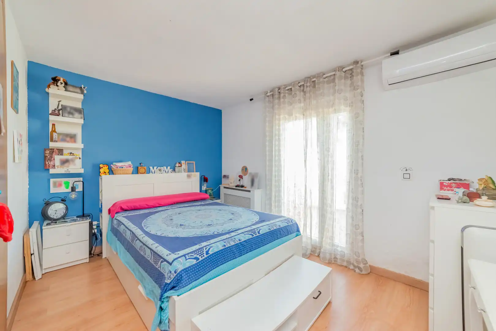 Dormitori de Casa o xalet en venda en Rivas-Vaciamadrid amb Aire condicionat, Calefacció i Jardí privat