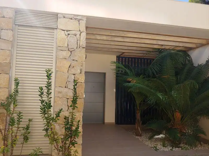 Casa adosada en venda a Poble Nou - Montiboli