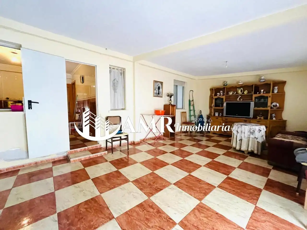 Sala d'estar de Casa o xalet en venda en Yeles amb Aire condicionat, Calefacció i Jardí privat