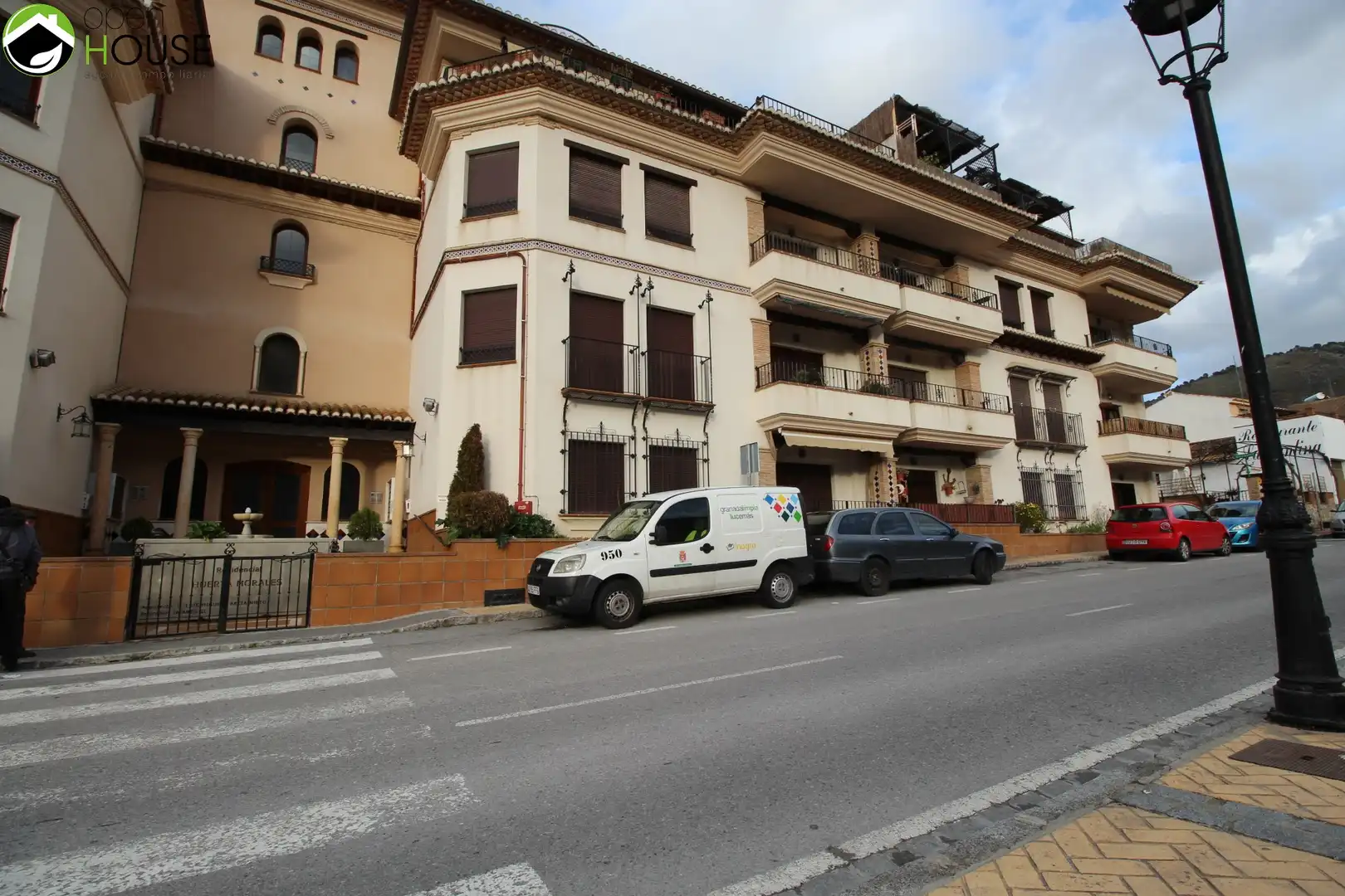 Vista exterior de Àtic de lloguer en Monachil amb Aire condicionat, Calefacció i Terrassa