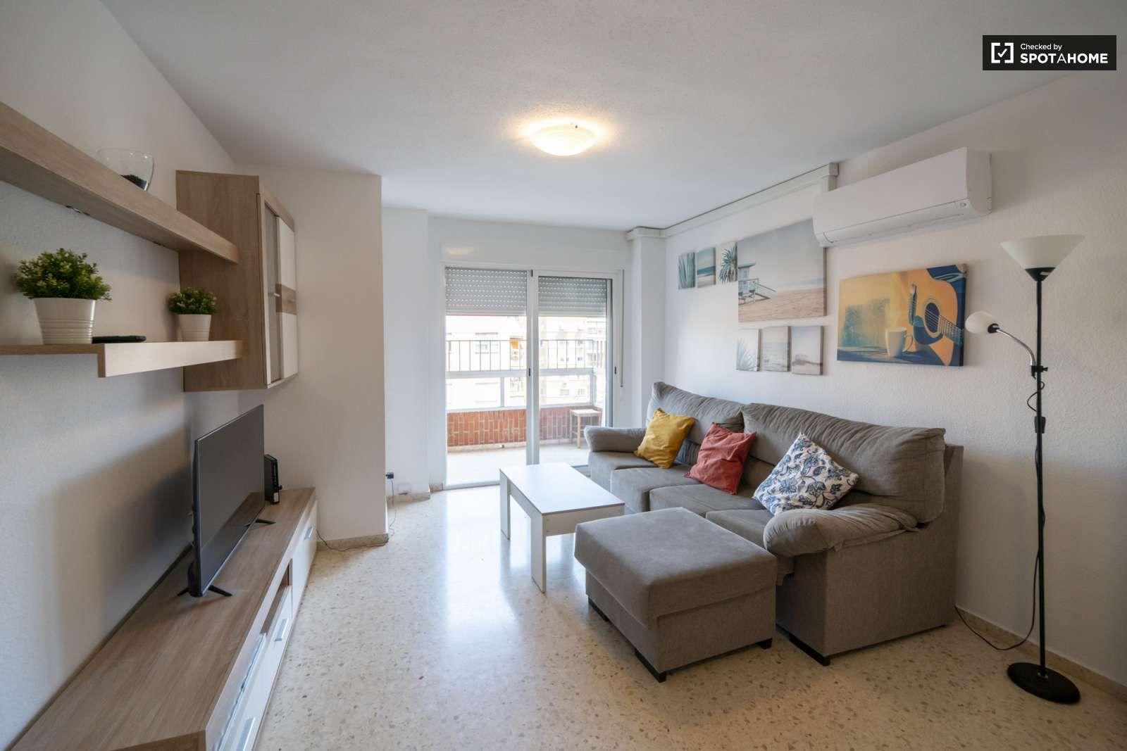 Apartament per a compartir a La Bega Baixa - Plaza Xúquer
