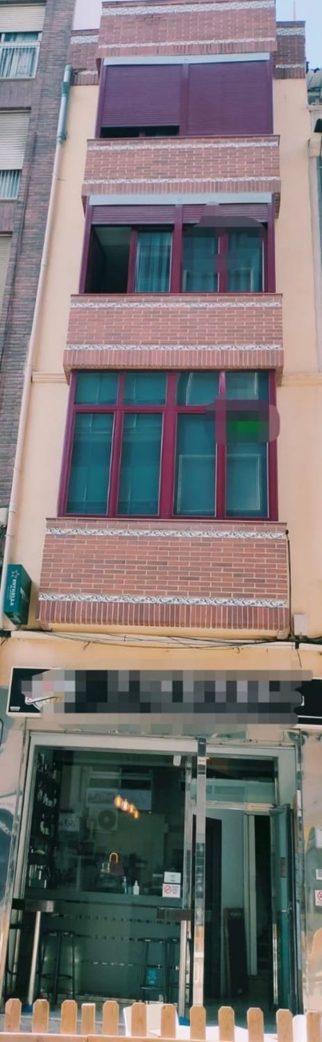 Building for sale in Calle Navas, Barrio del Ctro, Barrio del Centro