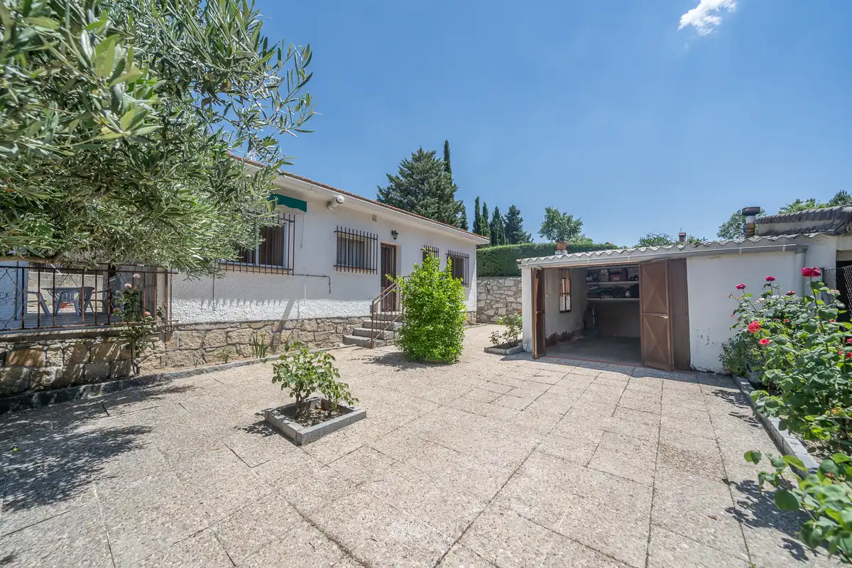 Jardín de Casa o chalet en venta en Moralzarzal con Calefacción y Trastero