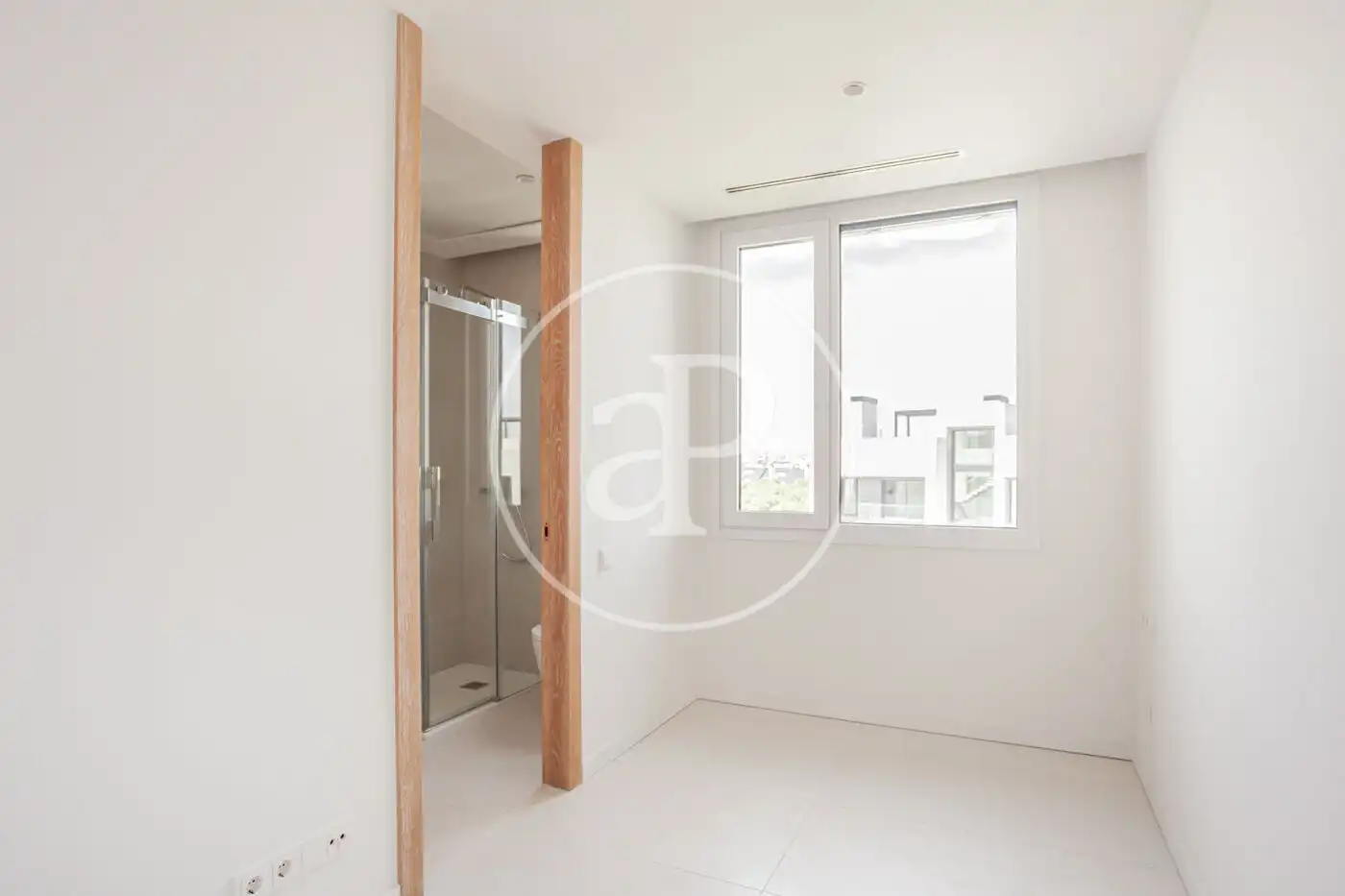 Bedroom of Flat for rent in Pozuelo de Alarcón  with Air Conditioner, Heating and Private garden