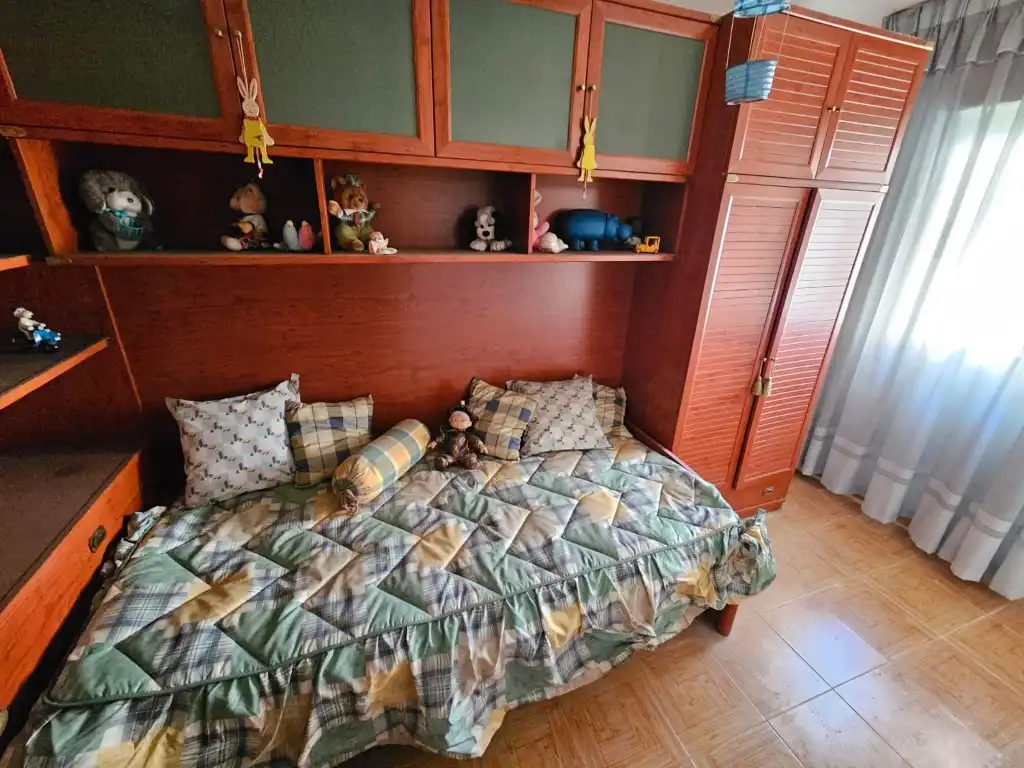 Habitación de Piso en venta en Avilés