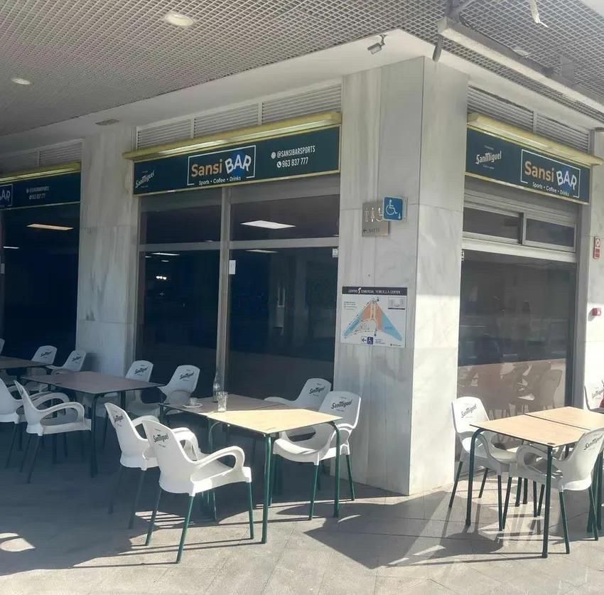 Premises to rent in Avenida CORTS VALENCIANES, Barrio de Benicalap, Benicalap