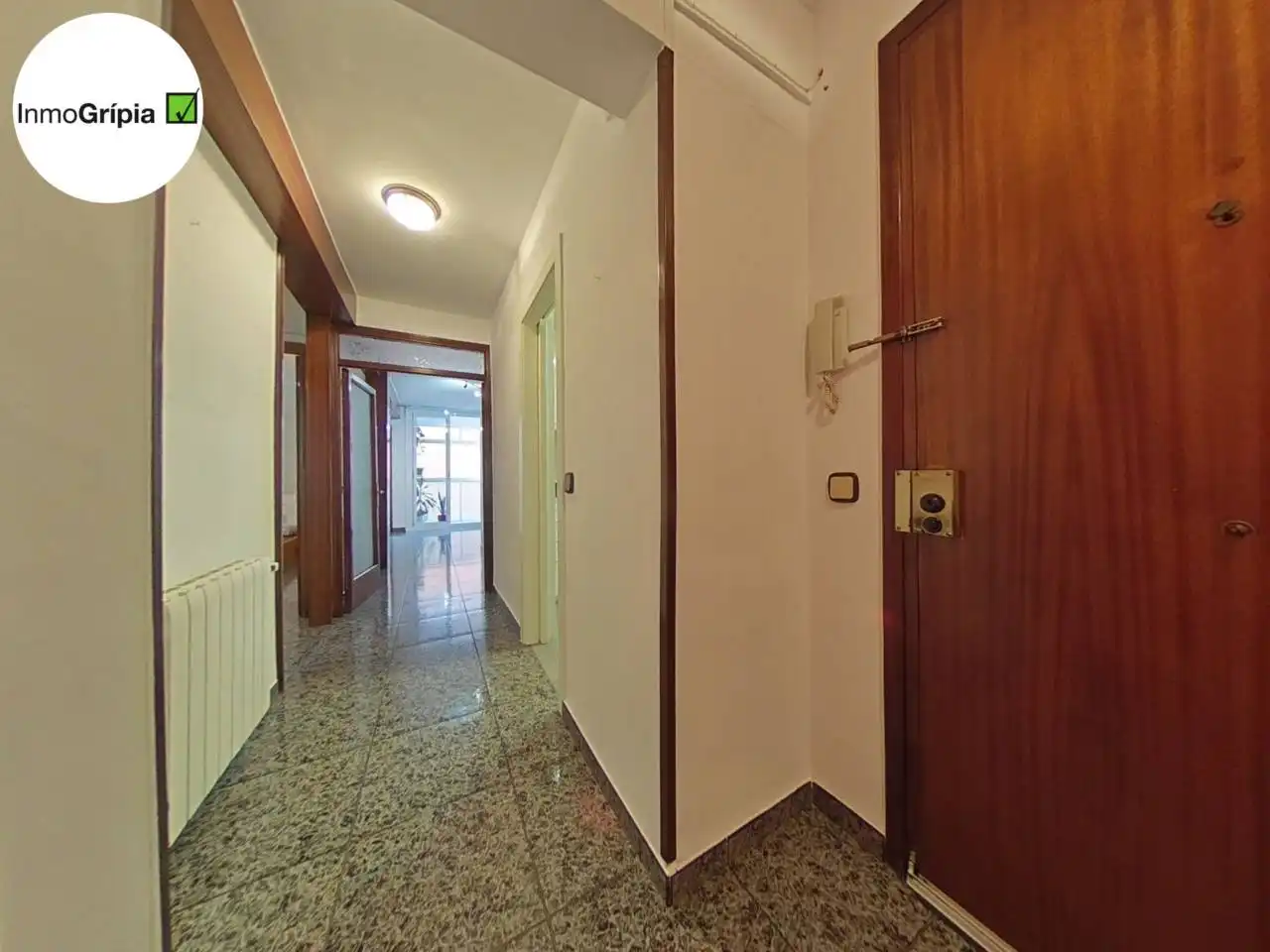 Flat with terrace for sale in Nord-est, imagen 2
