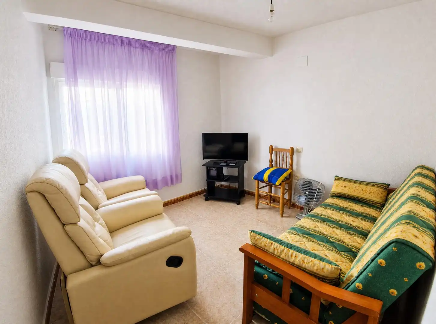 Wohnzimmer von Haus oder Chalet zum Verkauf in Cabrero mit Klimaanlage, Terrasse und Möbliert