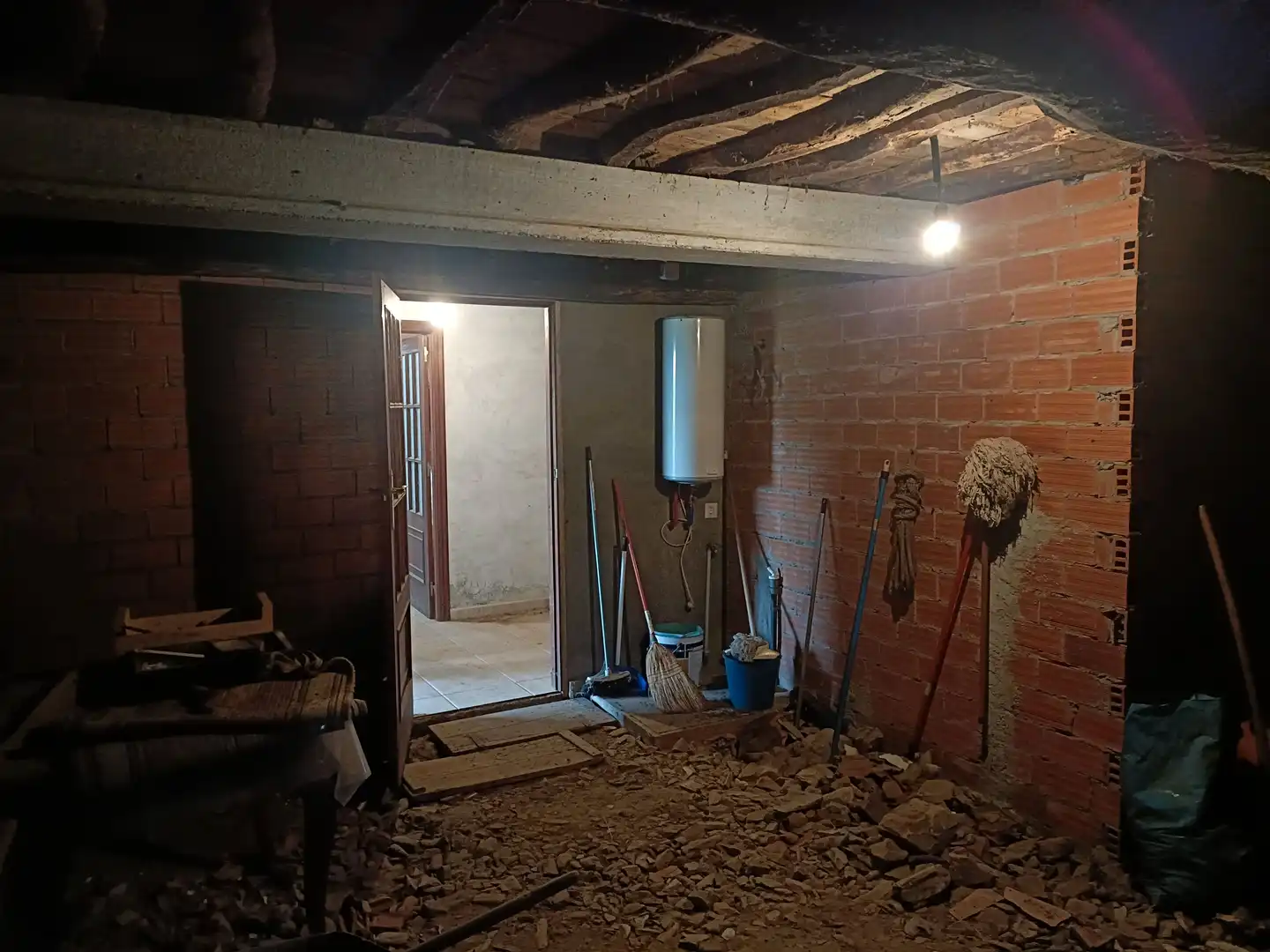 Casa adosada en venta en Cesuras con Jardín privado y Trastero