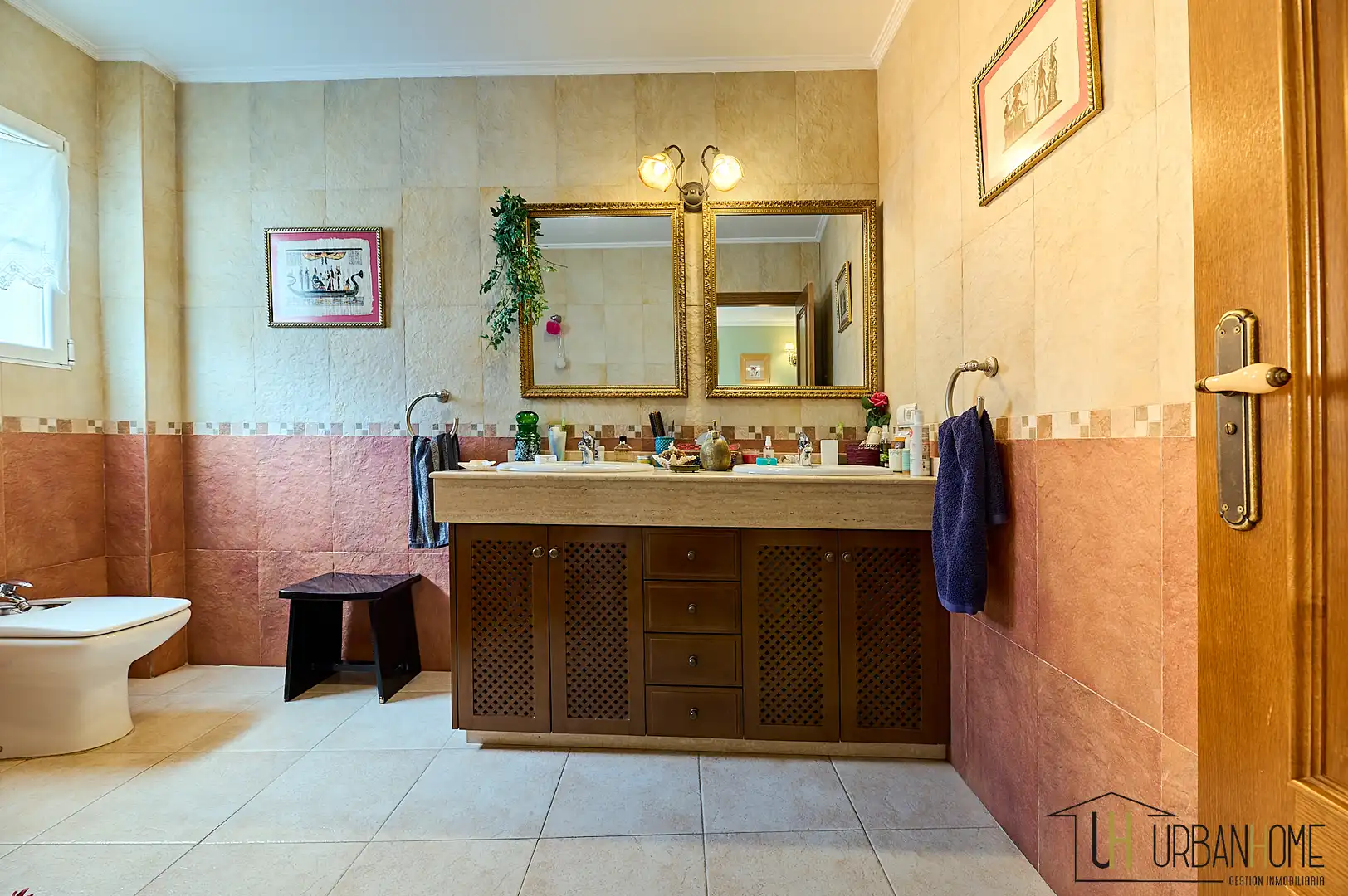 Baño de Casa adosada en venta en Rocafort con Aire acondicionado, Calefacción y Balcón