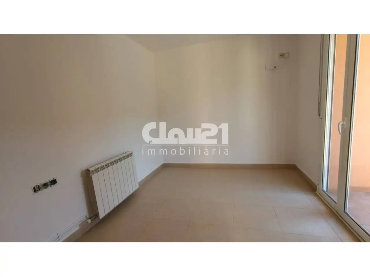Habitación de Piso en venta en Avià con Calefacción, Terraza y Balcón