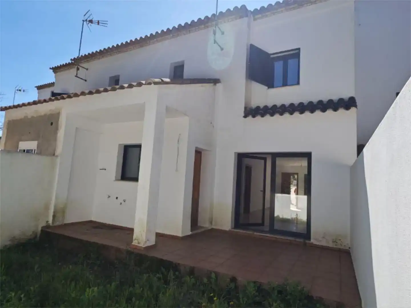 Vista exterior de Pis en venda en Santa Ana la Real amb Jardí privat i Balcó