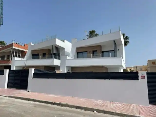 Reihenhaus mit Pool zum Verkauf in Calle Lanjaron, imagen 16