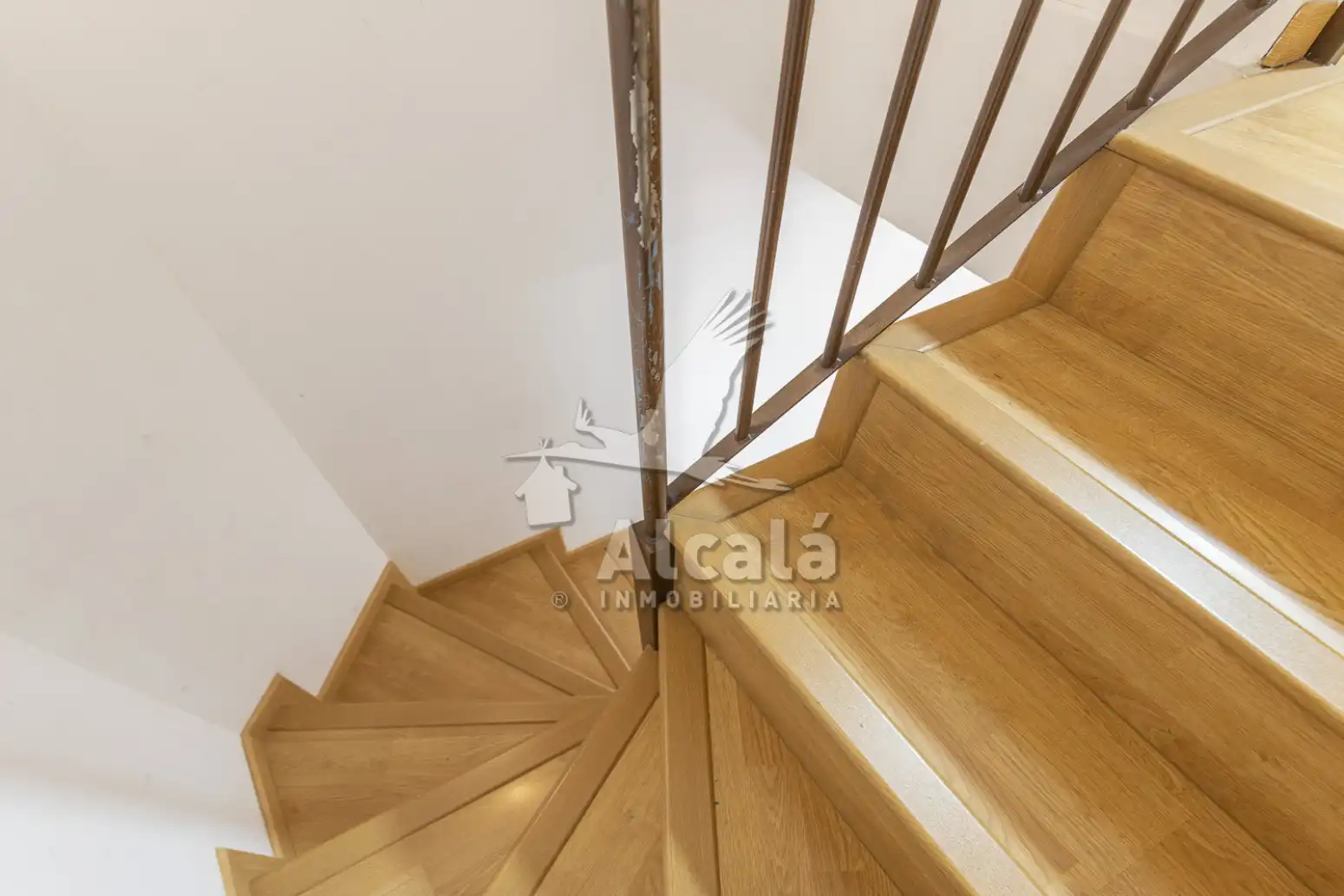 Wohnung zum Verkauf in Camarma de Esteruelas mit Heizung, Balkon und Gemeinschaftspool