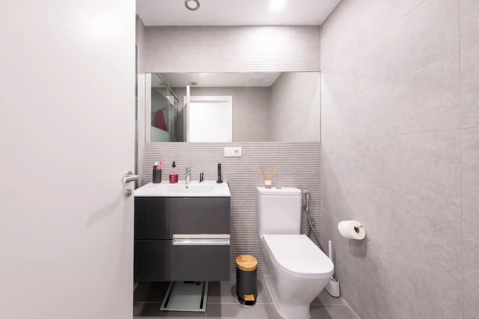 Baño de Piso en venta en Las Palmas de Gran Canaria con Trastero, Amueblado y Piscina comunitaria