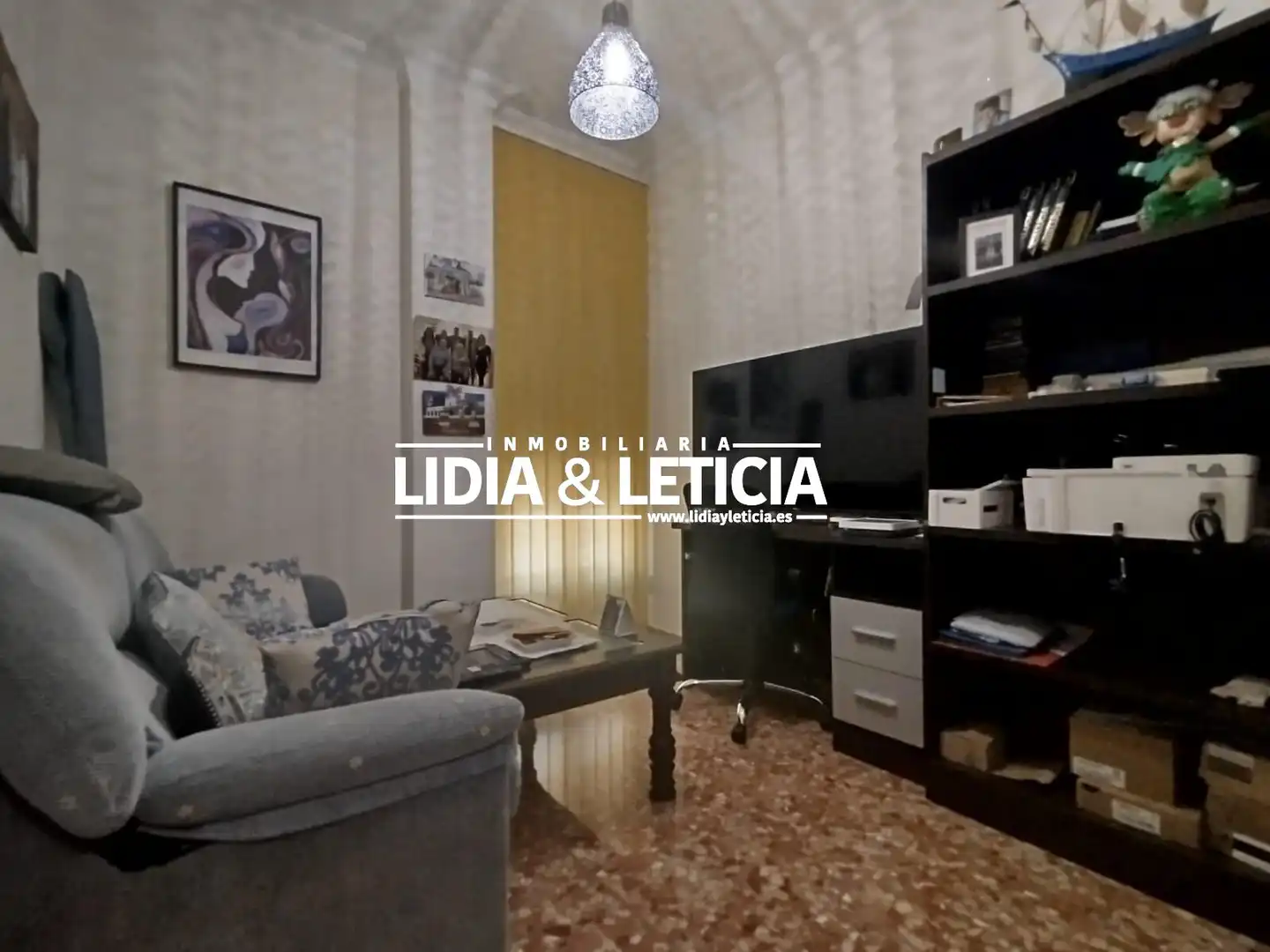 Sala d'estar de Casa o xalet en venda en Alcalá de Guadaira amb Aire condicionat i Traster