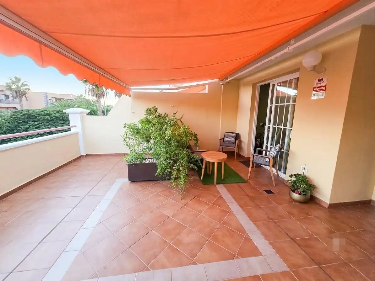 Terraza de Casa adosada en venta en Adeje con Aire acondicionado, Jardín privado y Terraza