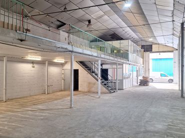 Nave industrial in vendita a Calle Pino Alepo