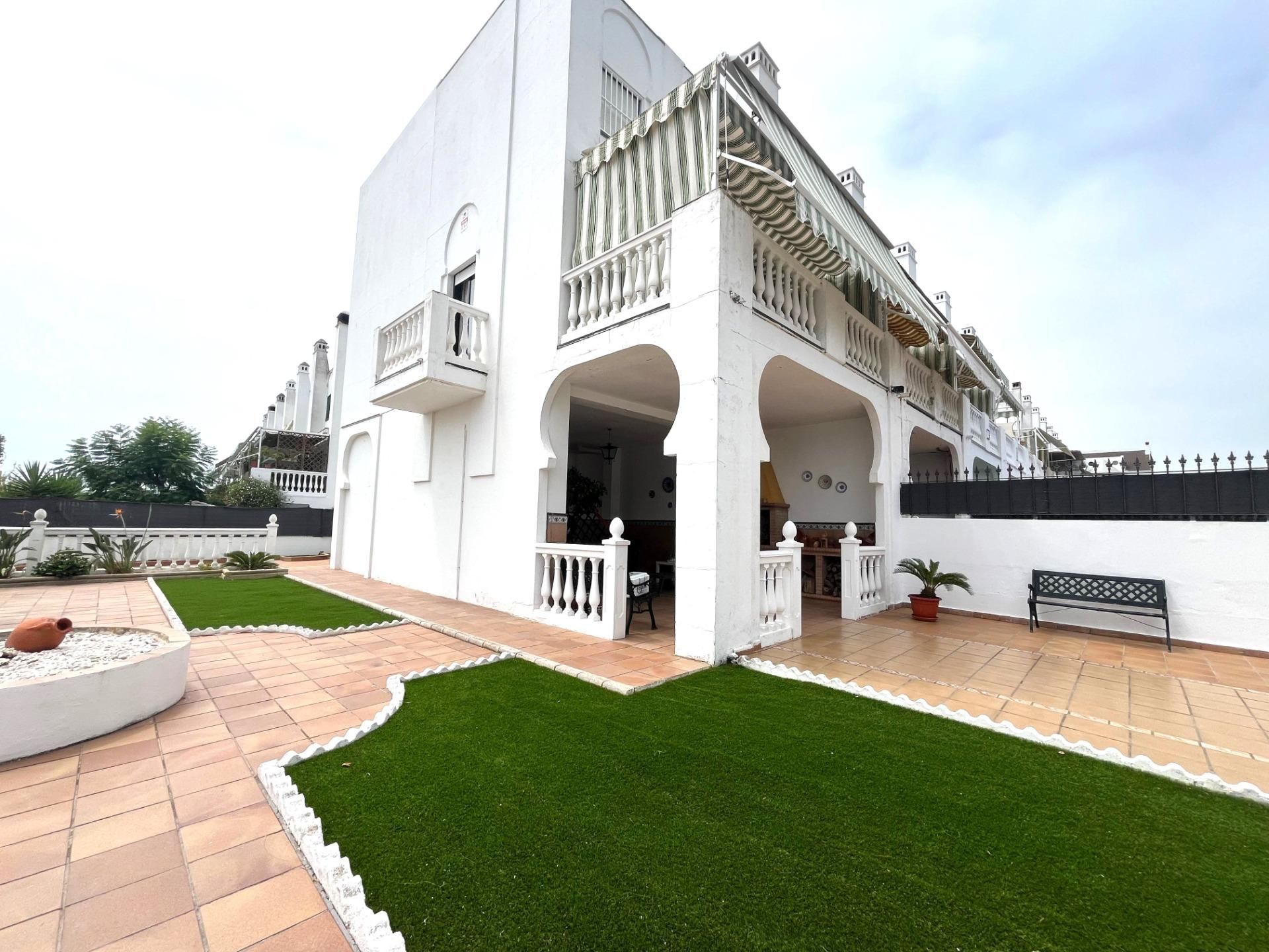 Jardí de Casa adosada en venda en El Portil