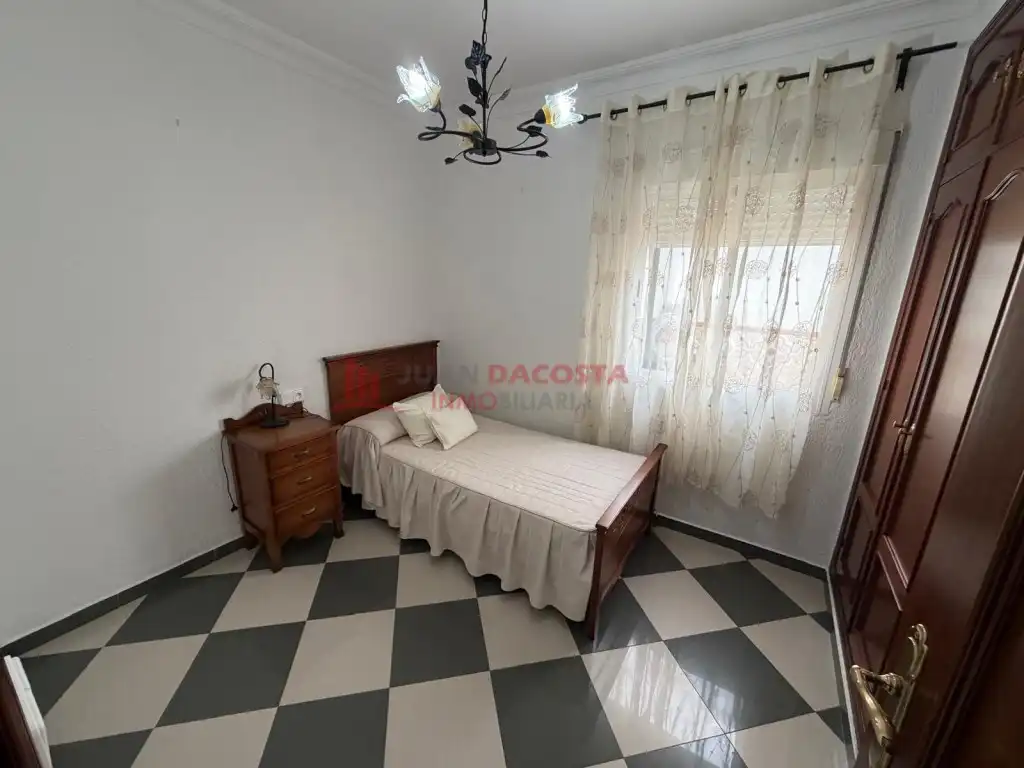 Habitación de Piso en venta en Lepe