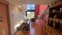 Sala d'estar de Casa o xalet en venda en Rubí amb Aire condicionat, Calefacció i Jardí privat