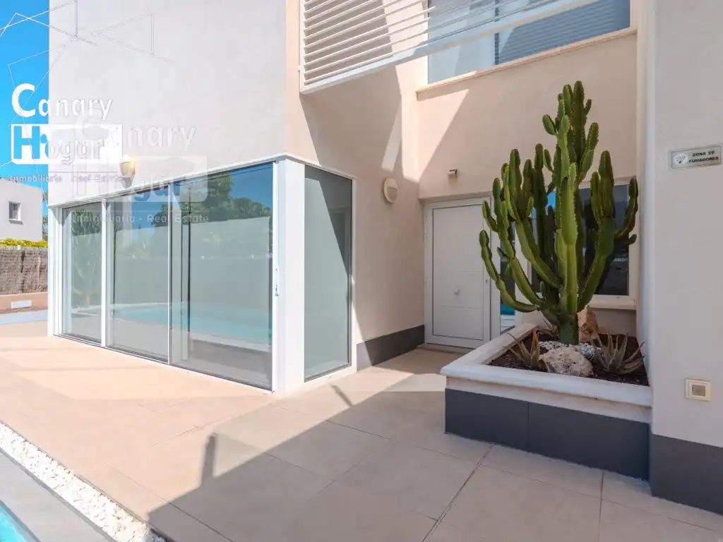 Casa con terraza en venta en Callao Salvaje - Playa Paraíso, imagen 6
