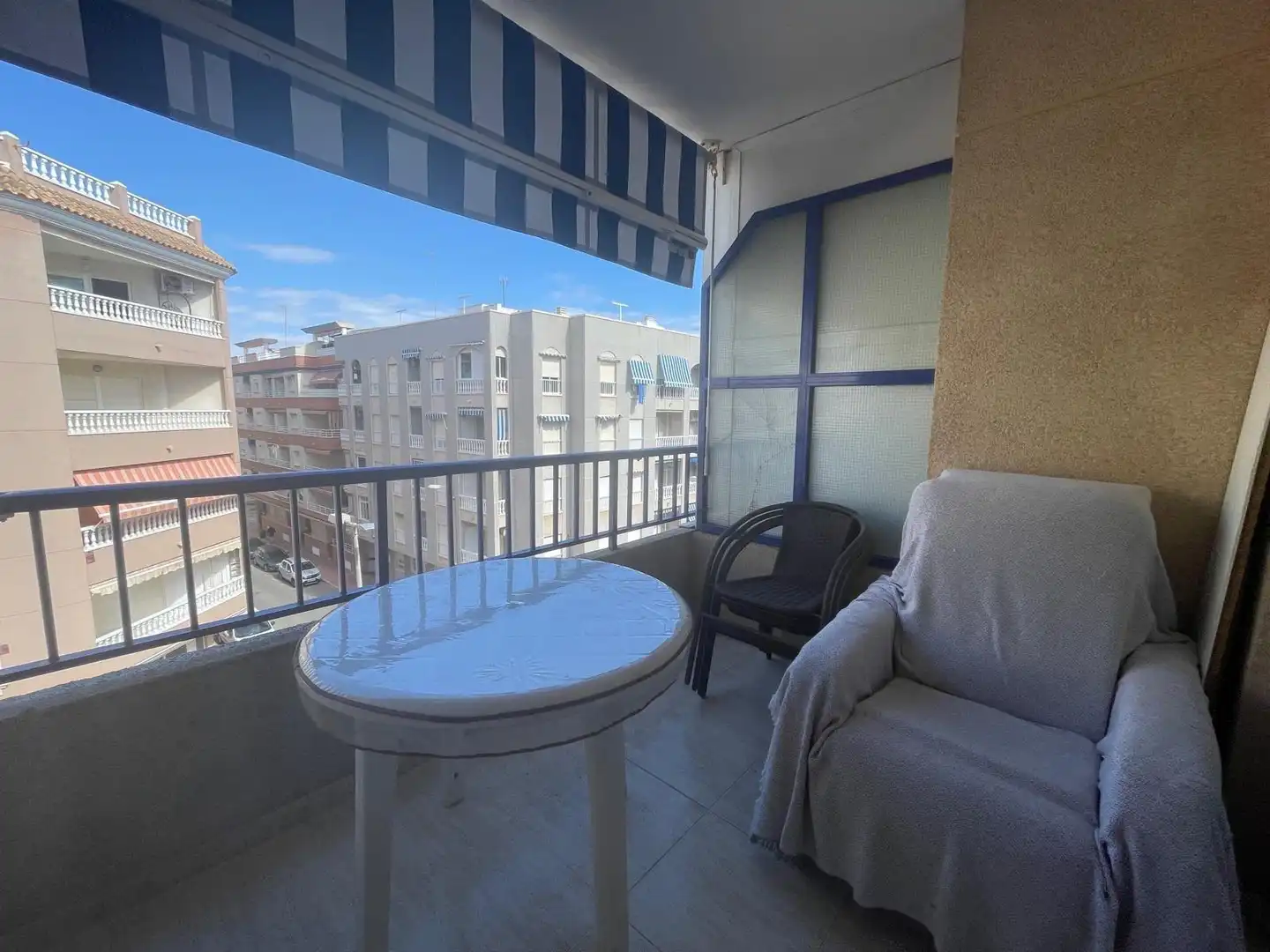 Appartement compact avec terrasse à vendre à Las Viñas, imagen 18