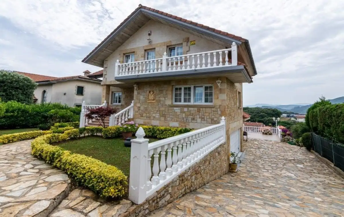 Exterior view of Houses for sale in Arnuero  with Private garden, Terrace and Furnished