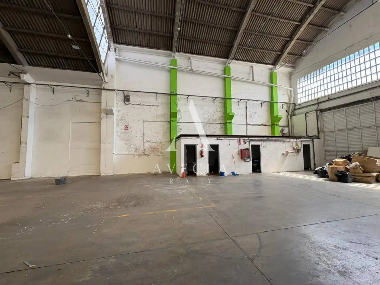Industrial building to rent in Calle Marina 30, imagen 11