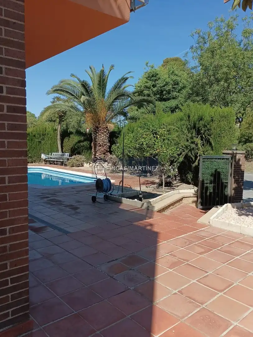Swimming pool of Houses for sale in Cambrils