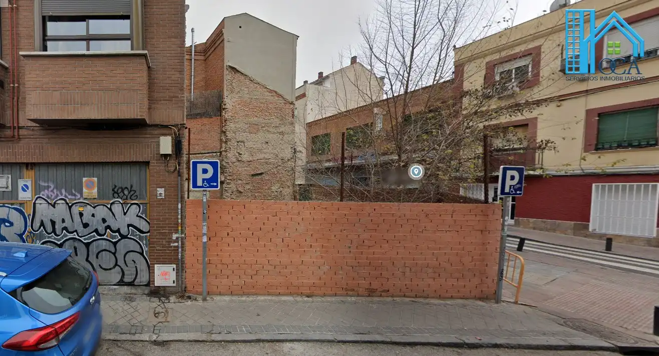 Aparcament de Casa o xalet en venda en Madrid amb Moblat