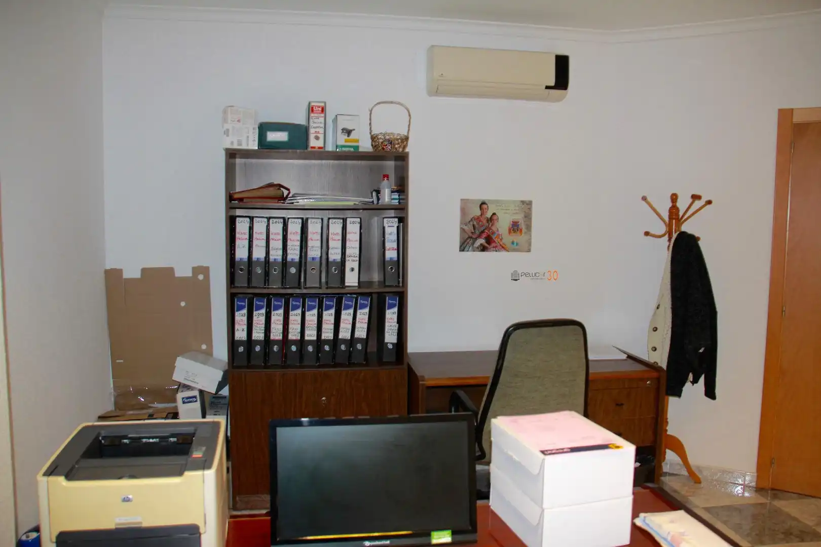 Commercial properties for sale in Benidorm  with Air Conditioner
