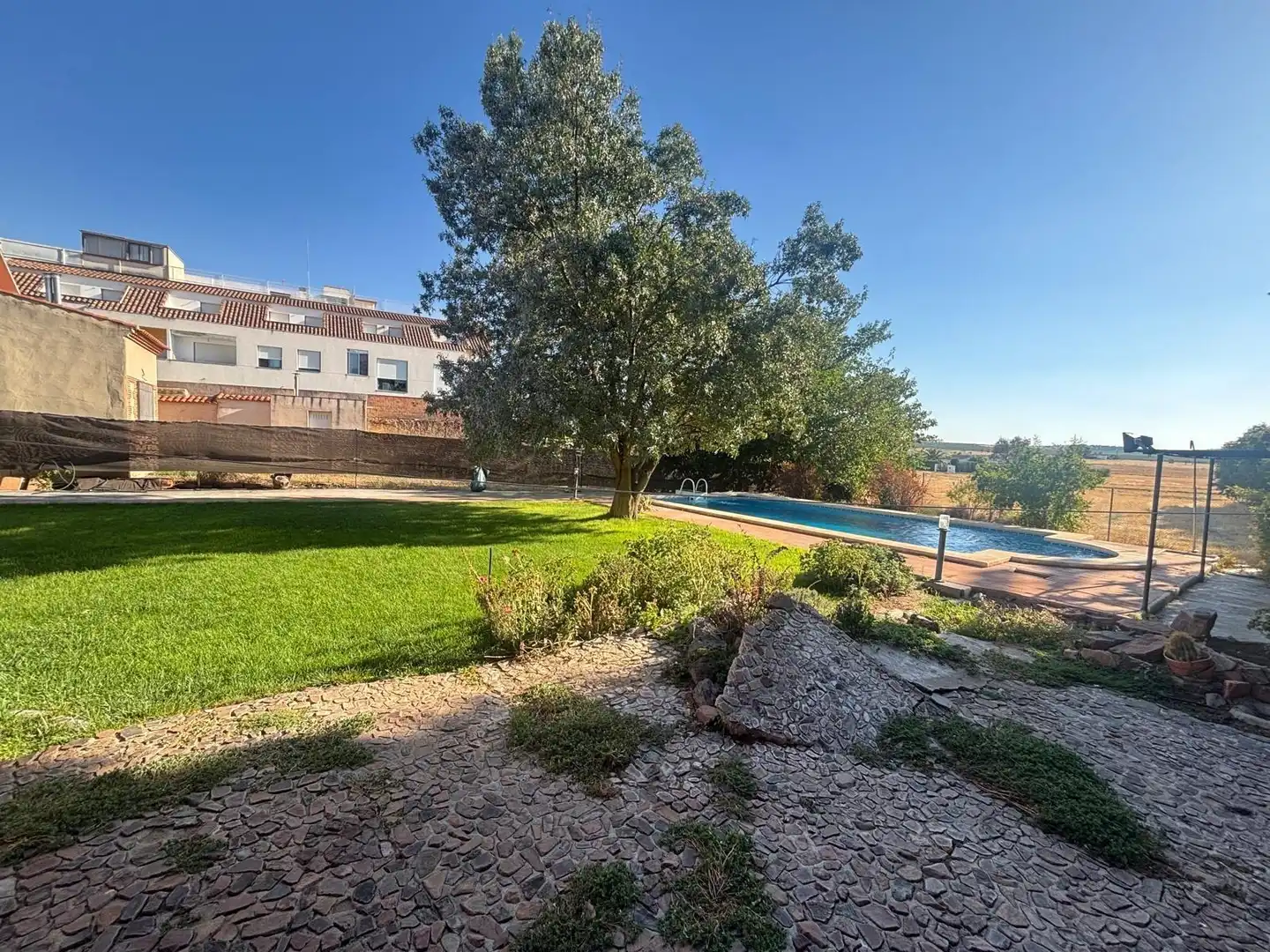 Detached house with terrace for sale in Área Rural-Valverde-Las Casas, imagen 30
