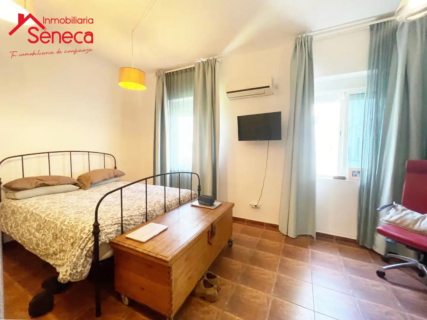 Piso en venta en JULIO PELLICER, Ciudad Jardín - Zoco
